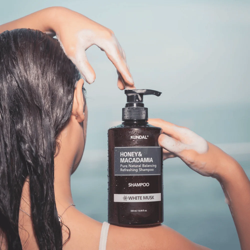 Honey & Macadamia Nature Shampoo White Musk 500ml - Image 2
