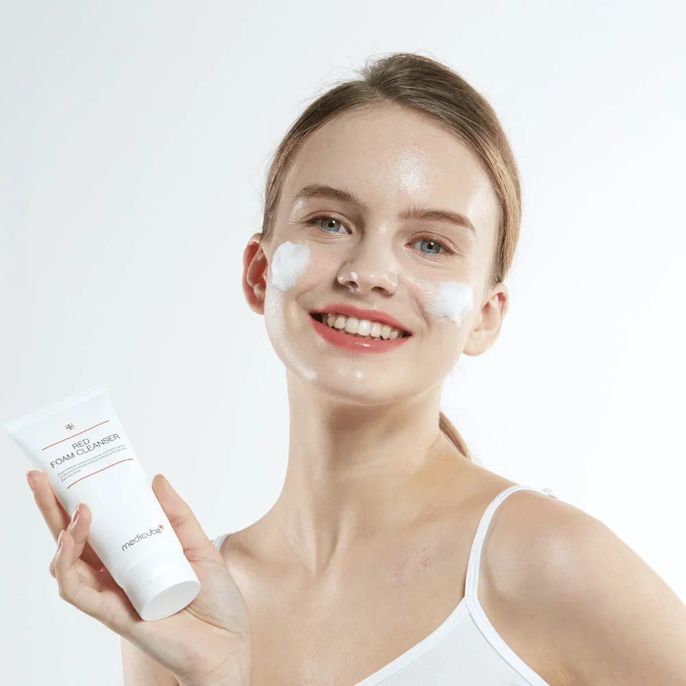 Red Foam Cleanser 120ml - Image 2