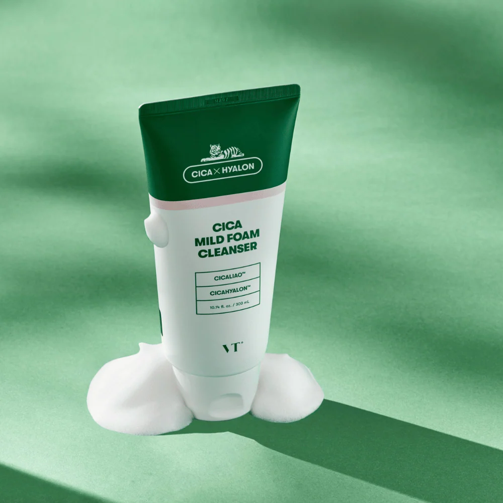 Cica Mild Foam Cleanser 300ml - Image 3